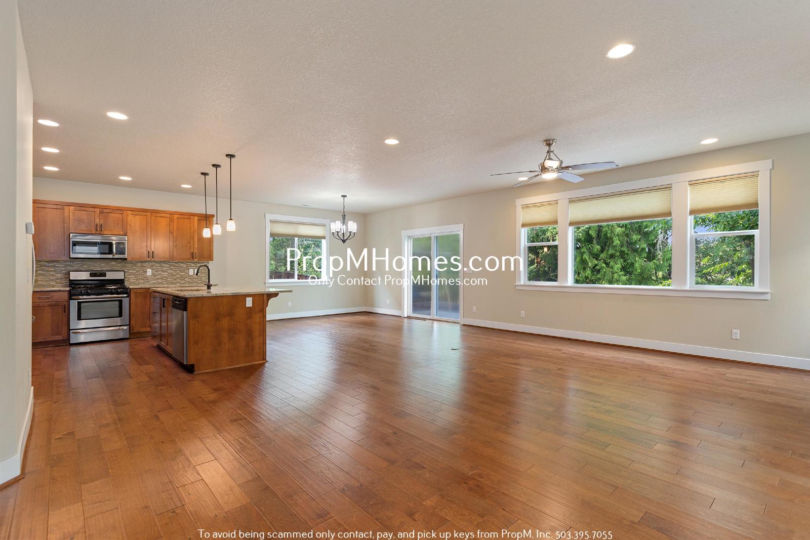 Light & Bright Home in Beaverton - Four Bedrooms! property image