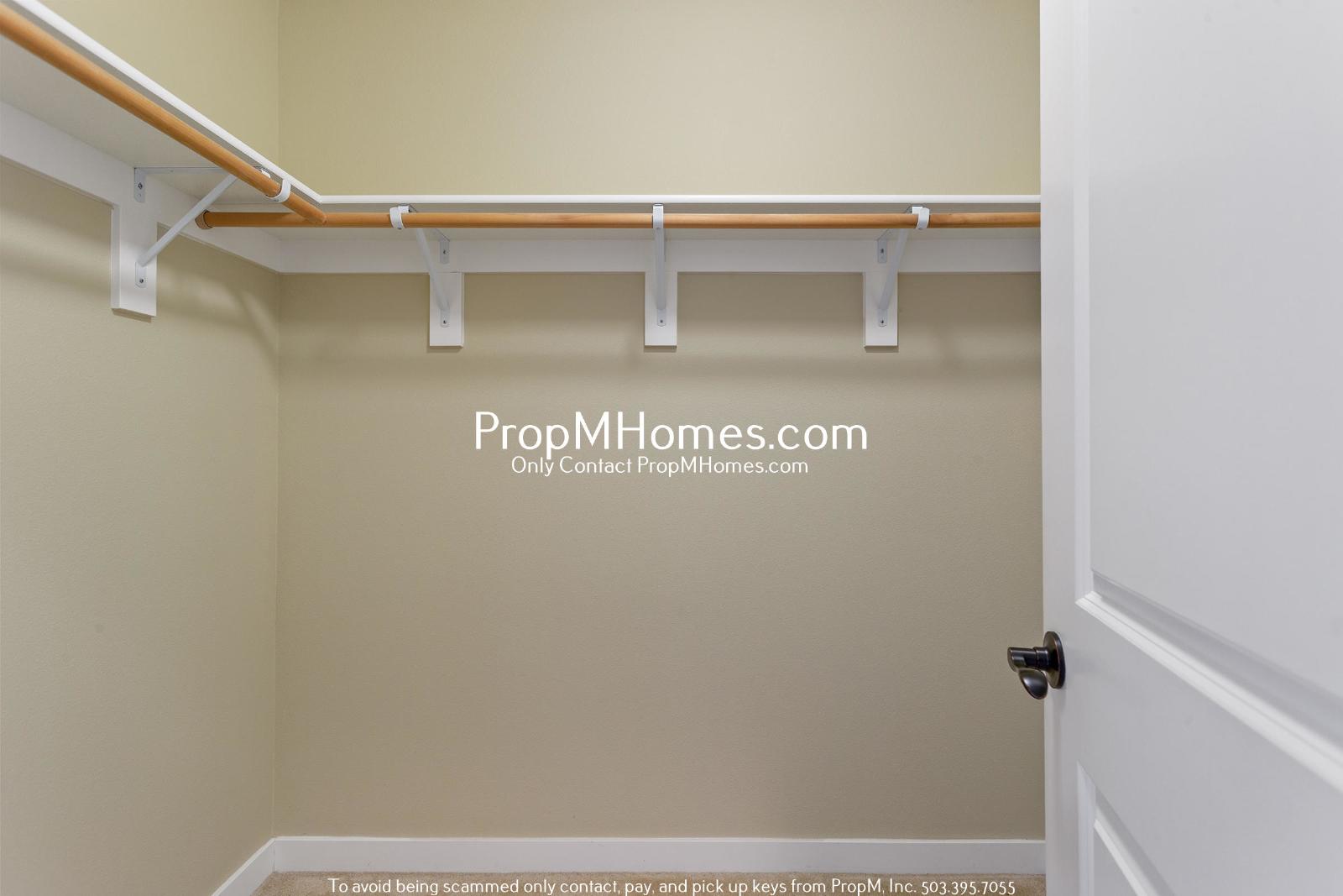 Light & Bright Home in Beaverton - Four Bedrooms! property image