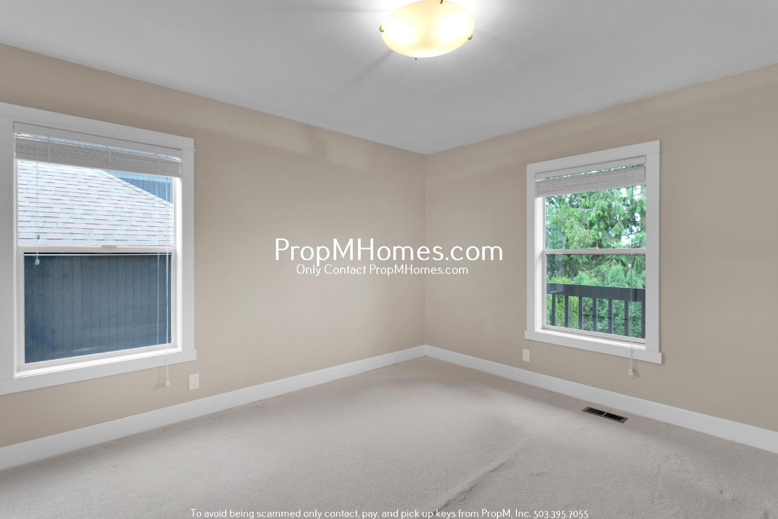 Updated 4 Bedroom Daylight Ranch in West Linn! property image