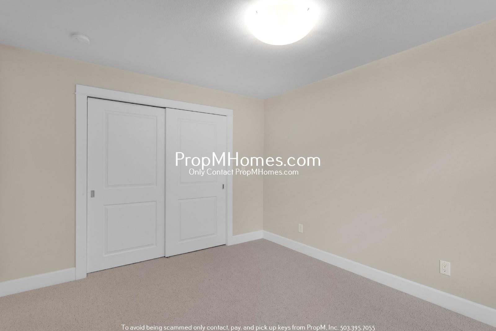 Updated 4 Bedroom Daylight Ranch in West Linn! property image