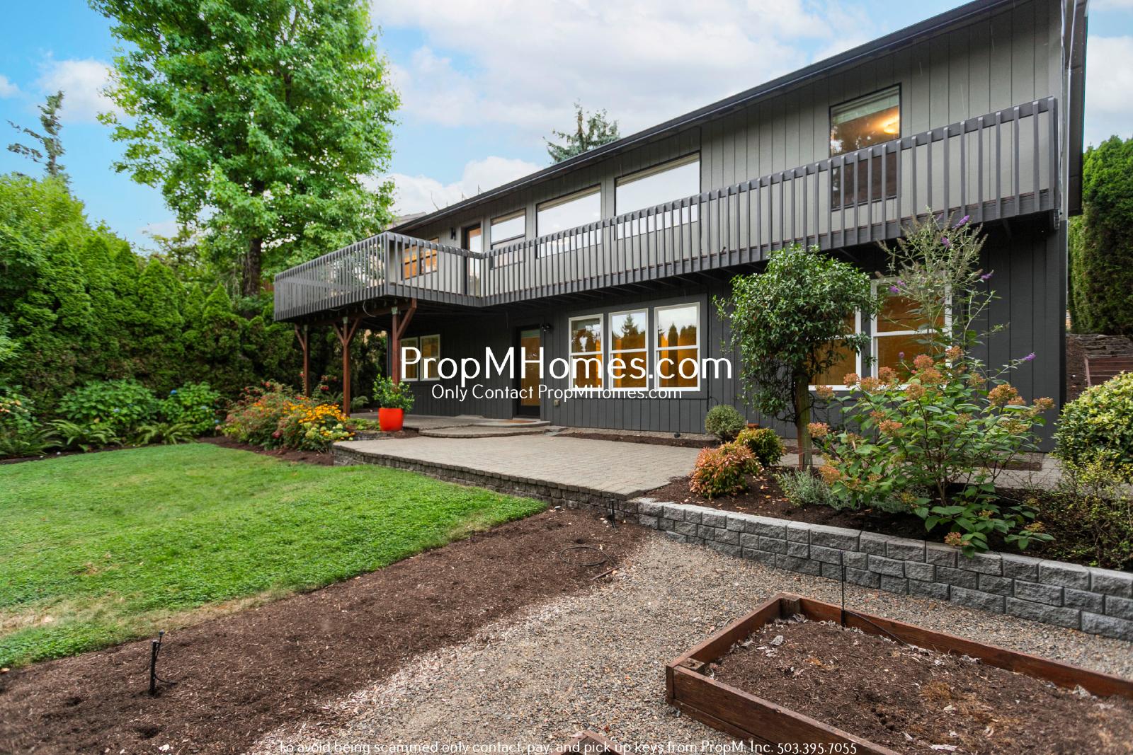 Updated 4 Bedroom Daylight Ranch in West Linn! property image