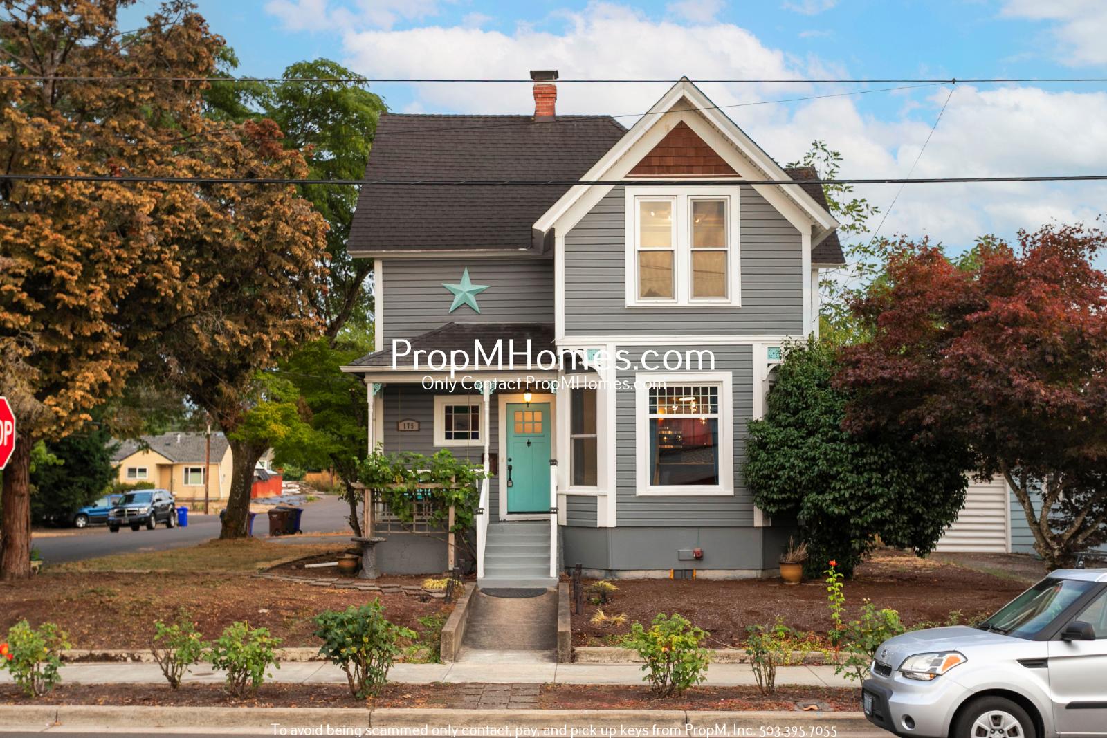 Beautiful 4 Bedroom Victorian Style Home in Gladstone! property image