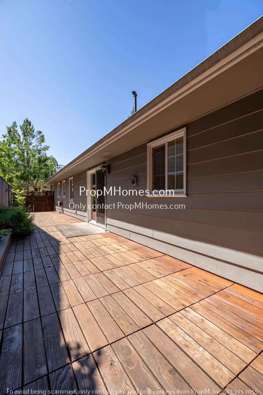 Beautiful Ranch Home in Lake Oswego - Three Bedrooms! property image