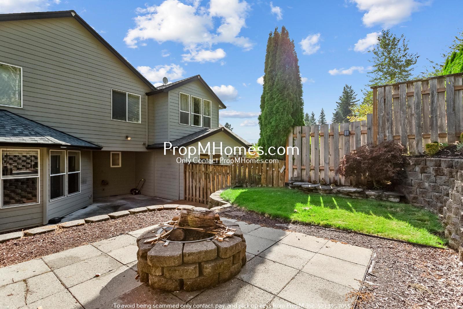 Spacious Townhome in SW Gresham - Where Urban Meets Rural! property image