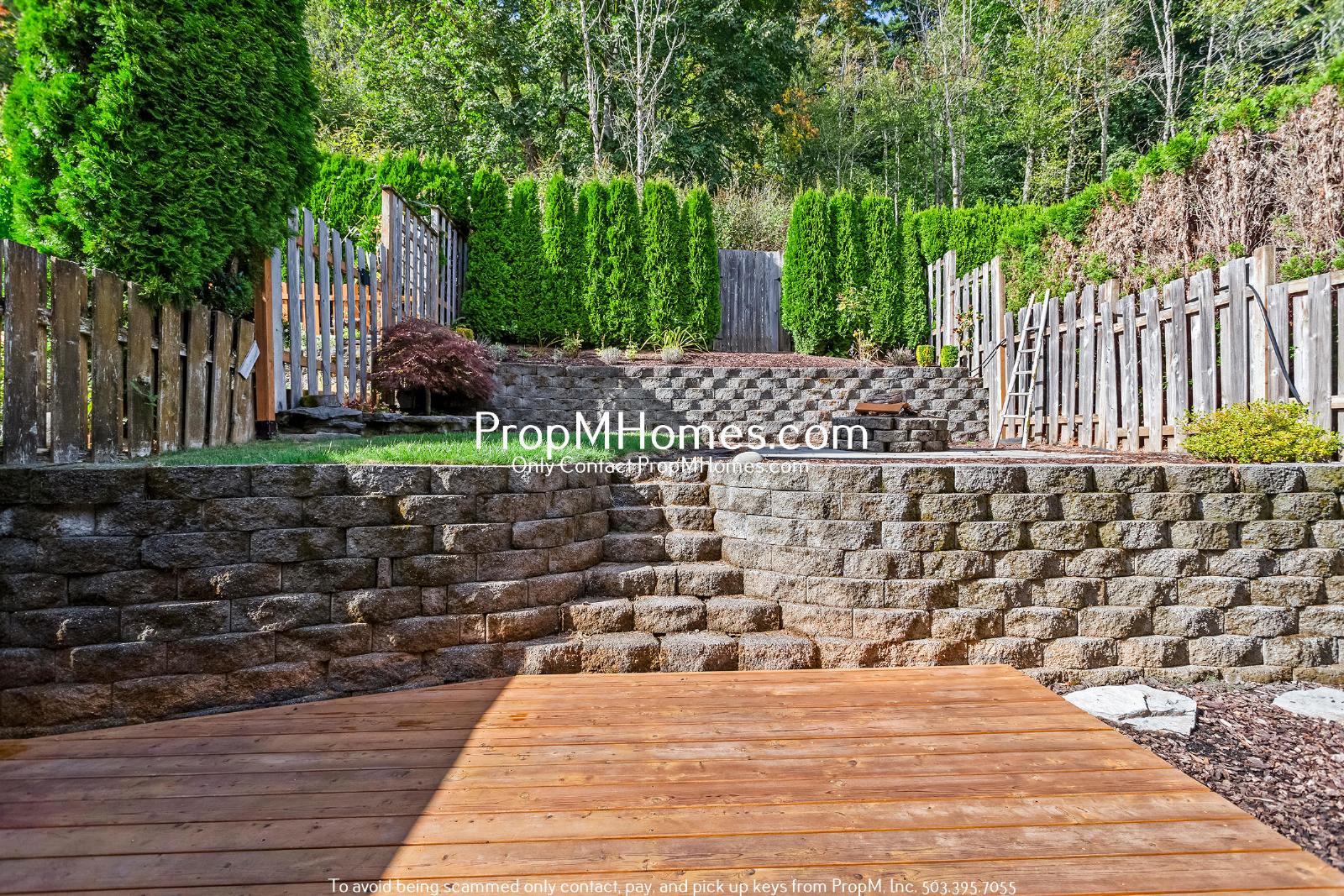 Spacious Townhome in SW Gresham - Where Urban Meets Rural! property image