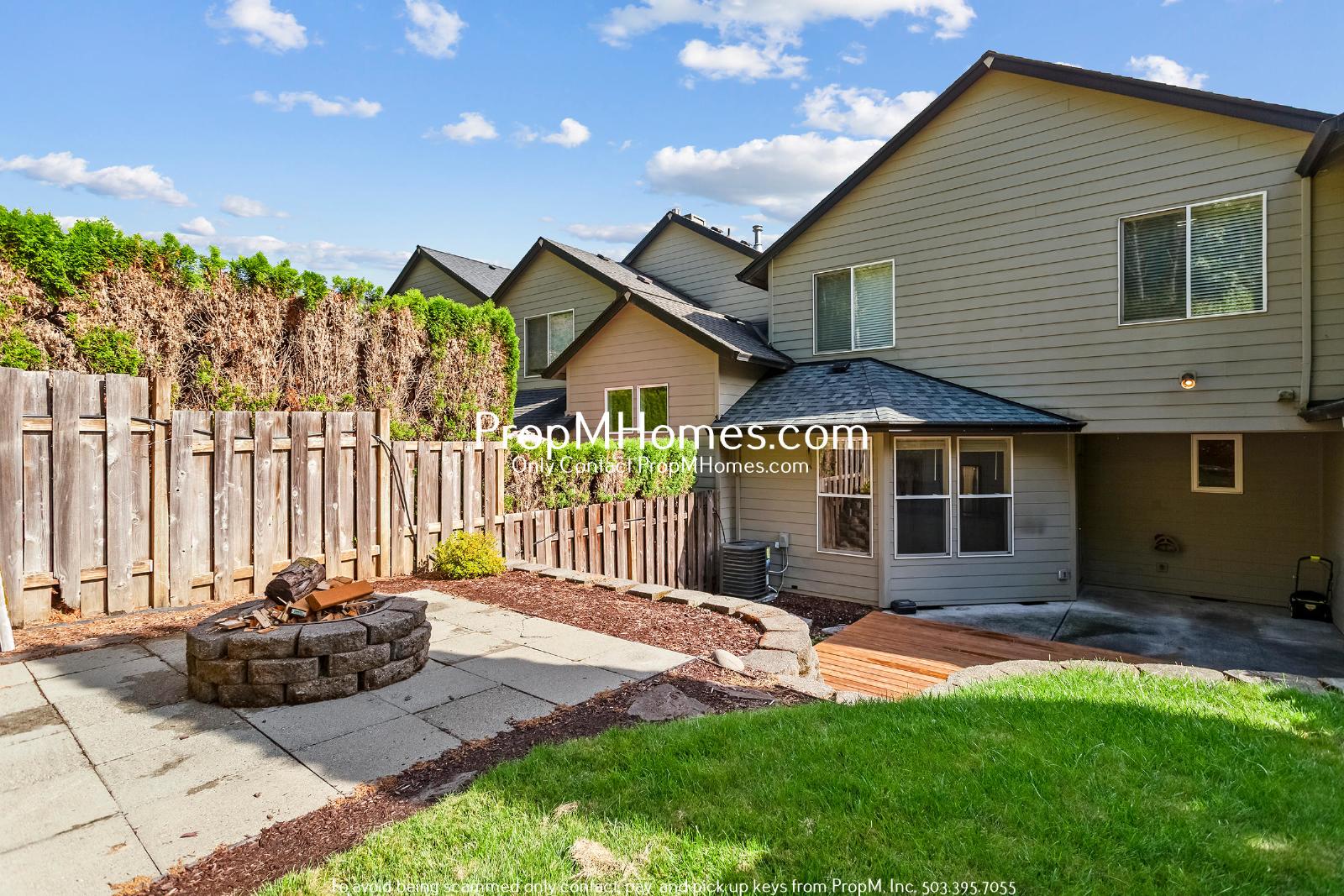 Spacious Townhome in SW Gresham - Where Urban Meets Rural! property image