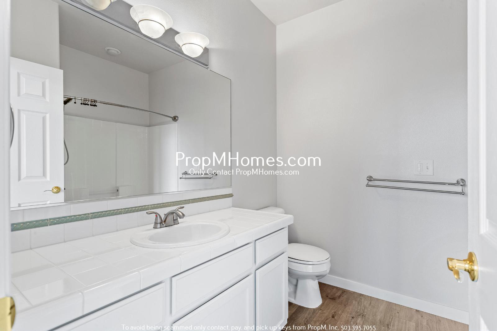 Spacious Townhome in SW Gresham - Where Urban Meets Rural! property image