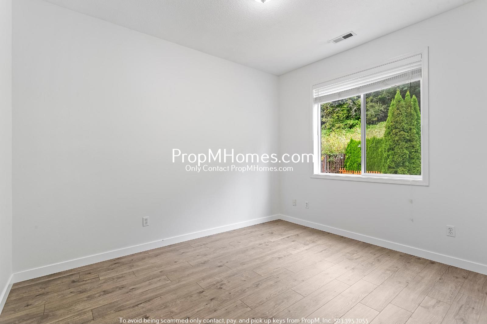 Spacious Townhome in SW Gresham - Where Urban Meets Rural! property image