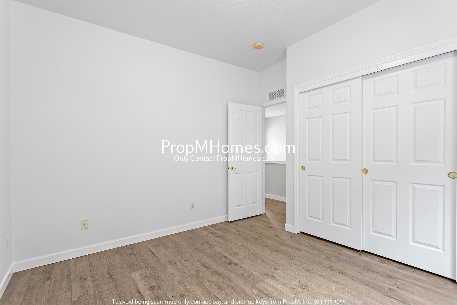 Spacious Townhome in SW Gresham - Where Urban Meets Rural! property image