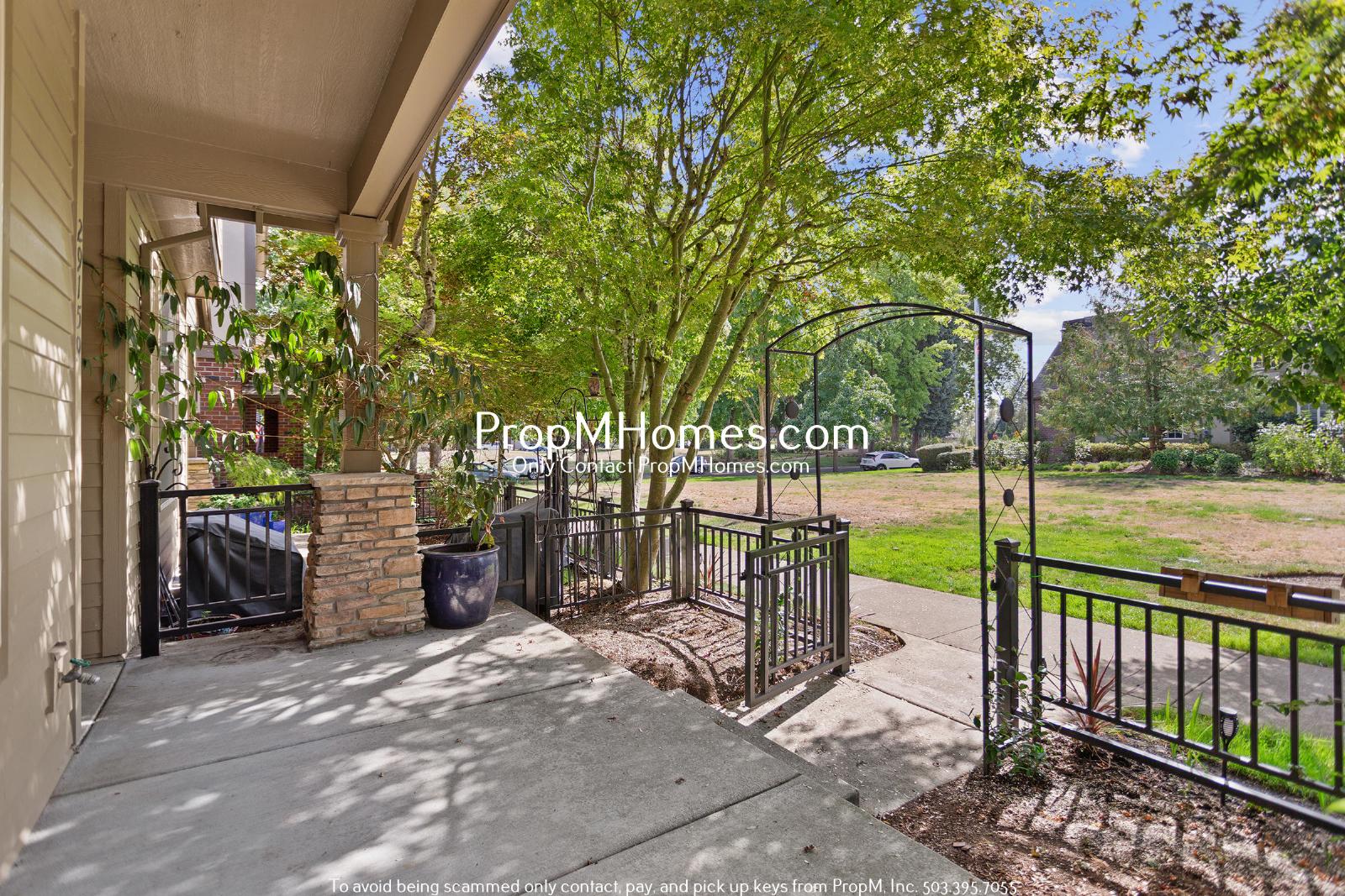 Cozy Two Bedroom Townhome in the Heart of Villebois! property image