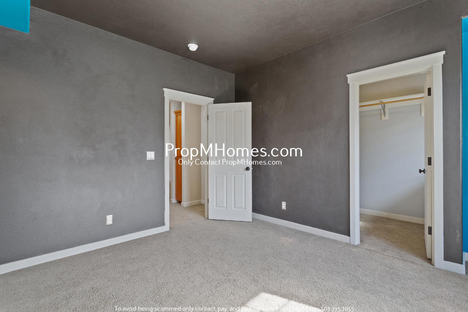 Cozy Two Bedroom Townhome in the Heart of Villebois! property image