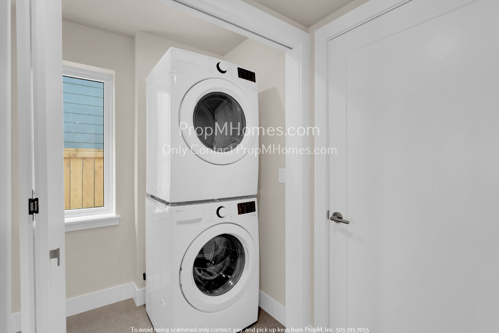 Three Bedroom, Two and Half Bathrooms, of Modern Comfort! property image