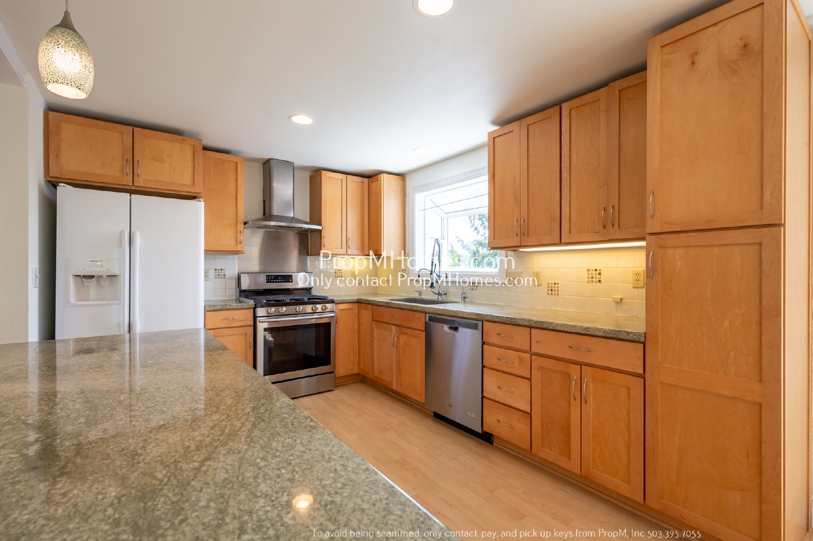 Cozy Home in the Heart of Oatfield - Five Bedrooms! property image