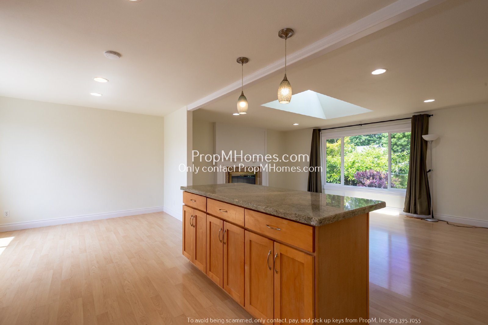 Cozy Home in the Heart of Oatfield - Five Bedrooms! property image