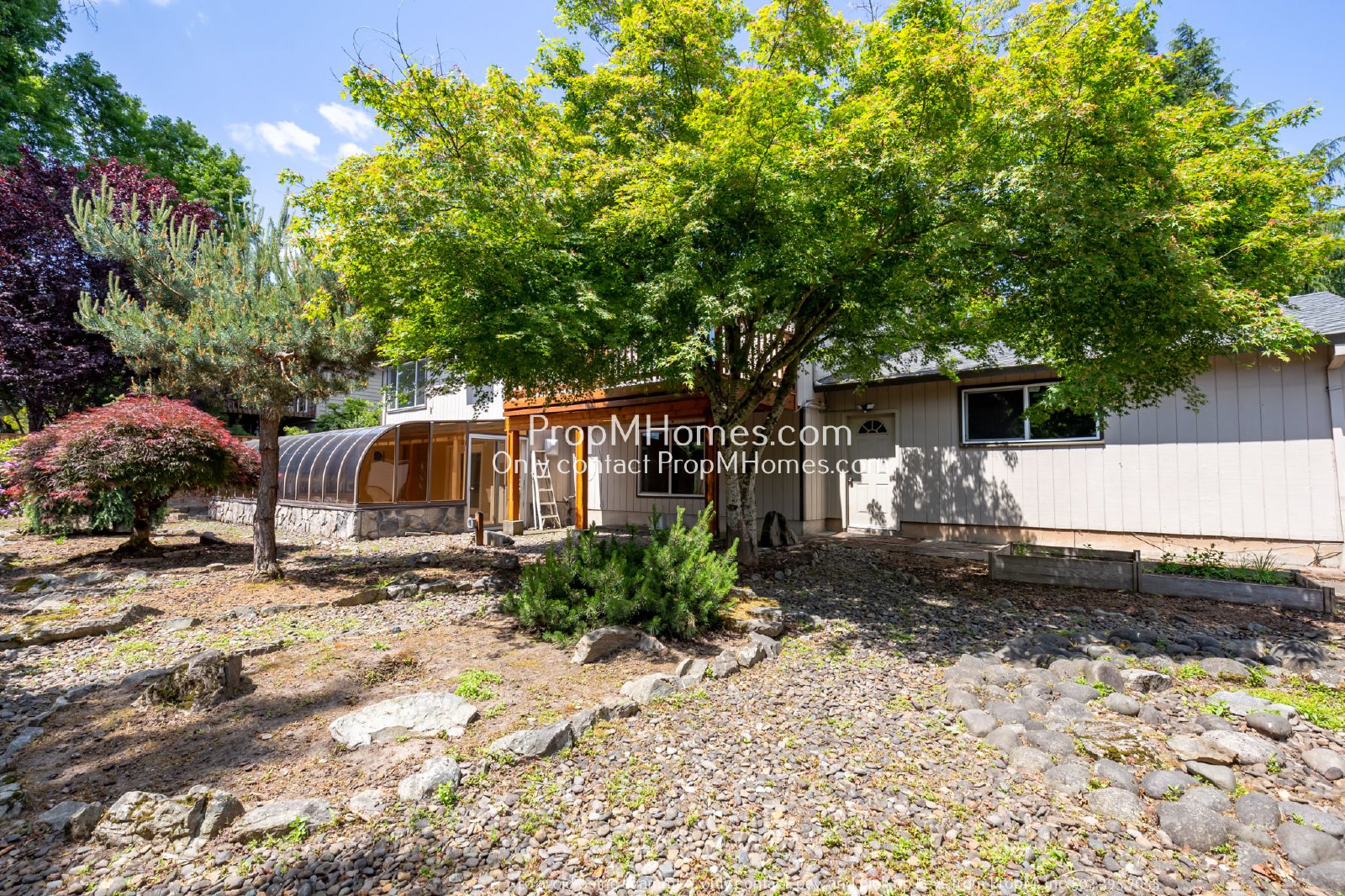 Cozy Home in the Heart of Oatfield - Five Bedrooms! property image