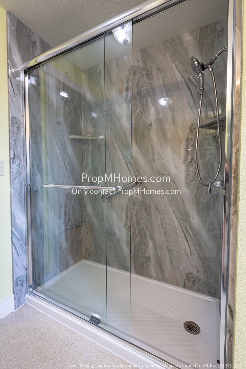 Cozy Home in the Heart of Oatfield - Five Bedrooms! property image