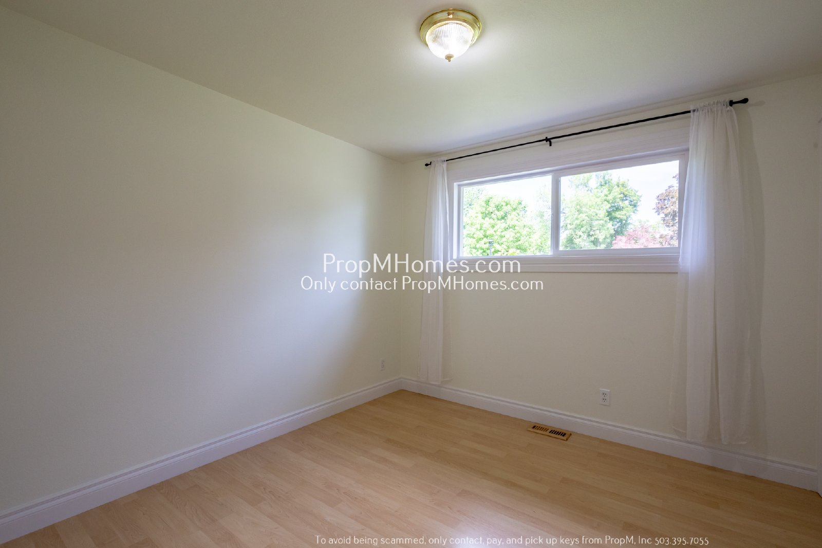 Cozy Home in the Heart of Oatfield - Five Bedrooms! property image