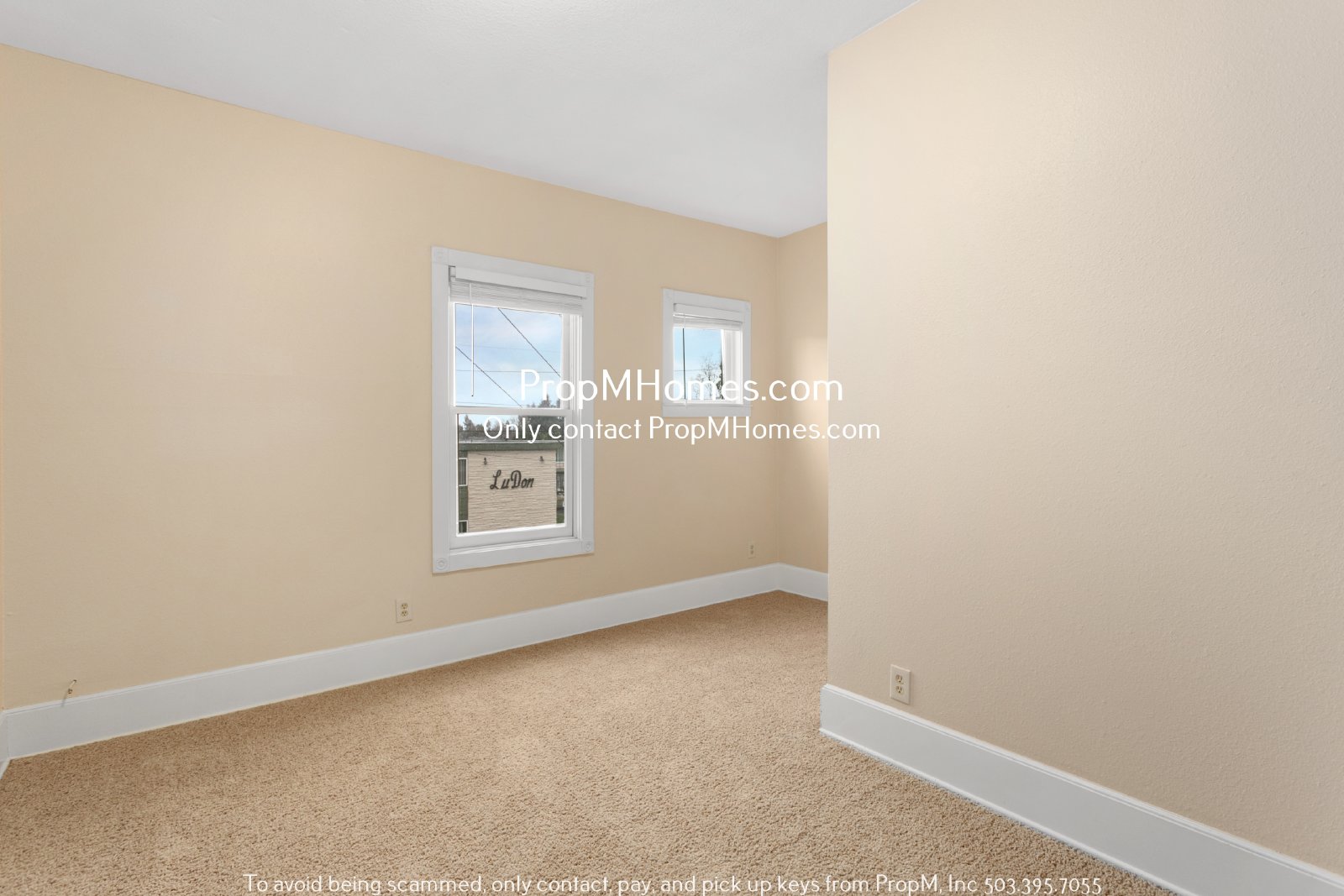 Charming Two-Bedroom Unit: Your Perfect Home in SE Portland! property image