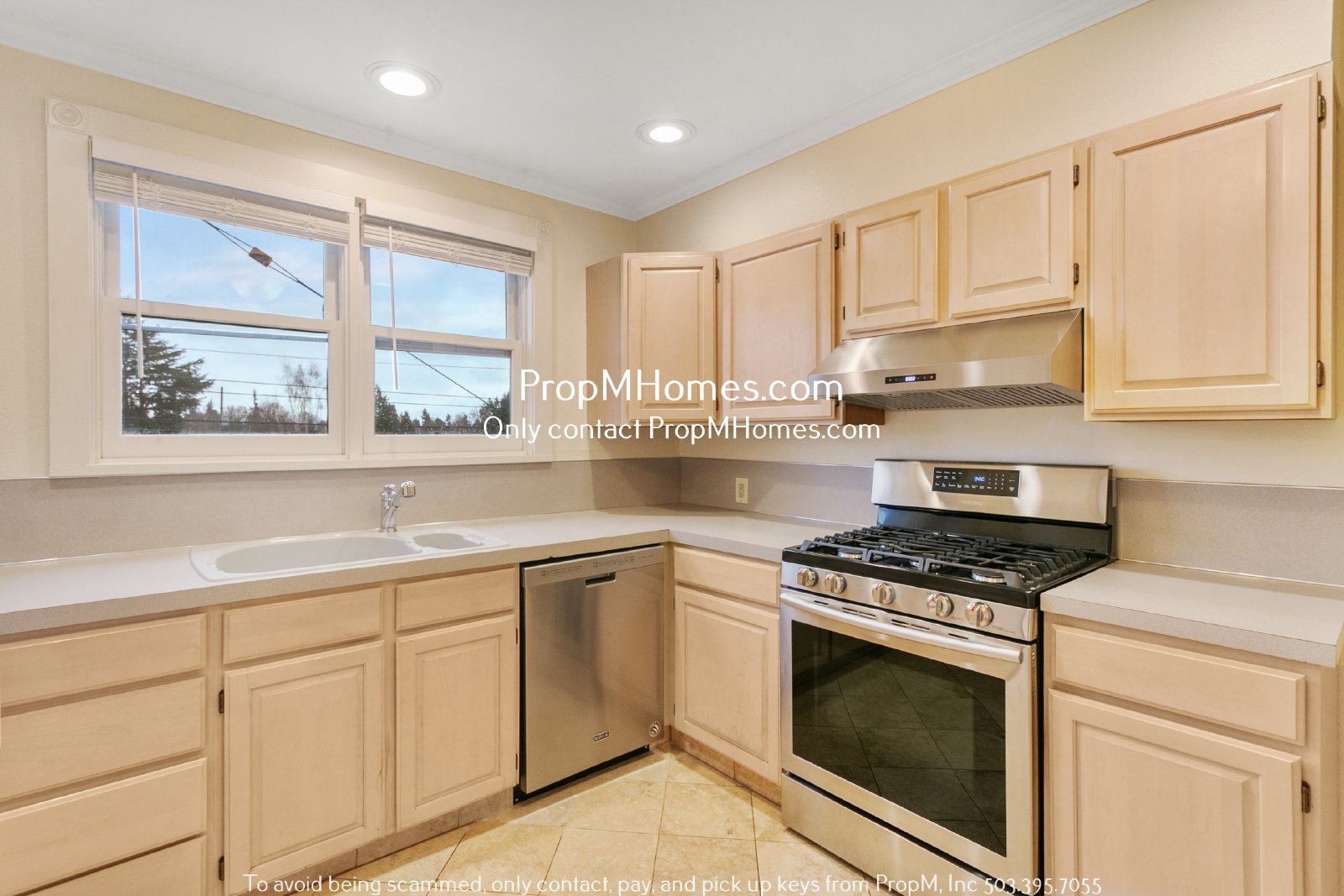 Charming Two-Bedroom Unit: Your Perfect Home in SE Portland! property image