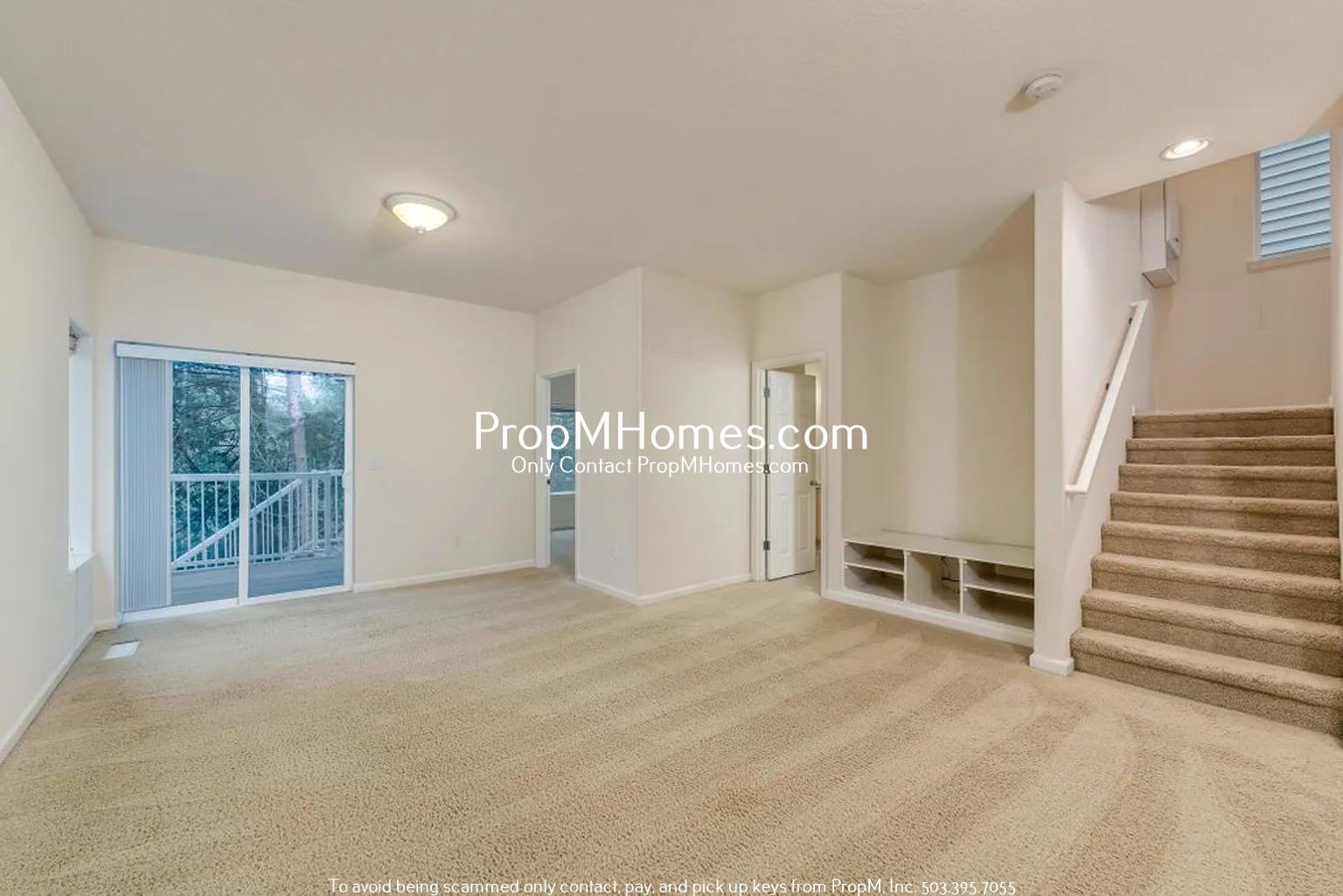 Spacious Three Bedroom Home on Bull Mountain - Gated Street! property image