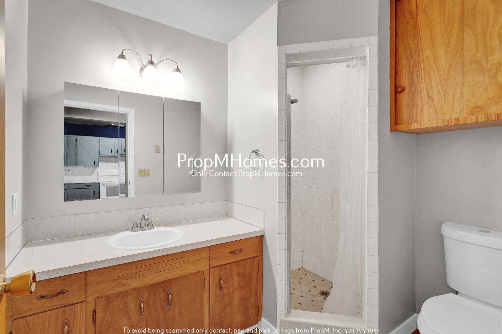 Private 20-Acre Retreat in Oregon City – Spacious 3-Bedroom Ranch Home with Scenic Views! property image