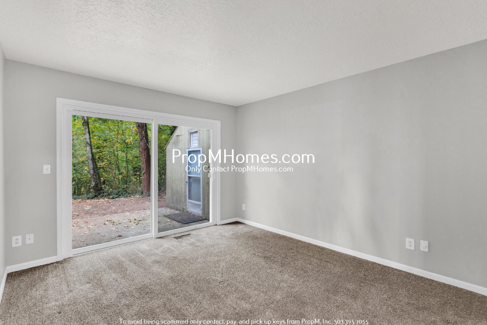 Private 20-Acre Retreat in Oregon City – Spacious 3-Bedroom Ranch Home with Scenic Views! property image