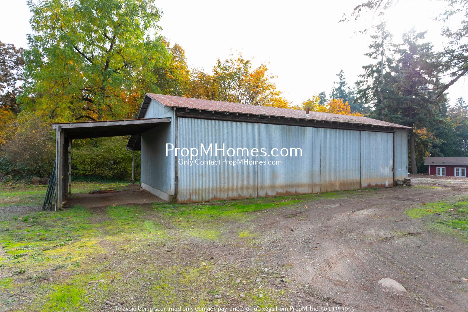 Private 20-Acre Retreat in Oregon City – Spacious 3-Bedroom Ranch Home with Scenic Views! property image