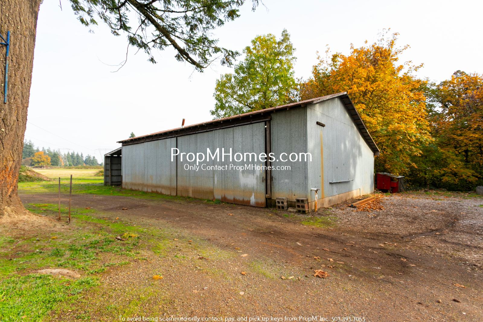 Private 20-Acre Retreat in Oregon City – Spacious 3-Bedroom Ranch Home with Scenic Views! property image