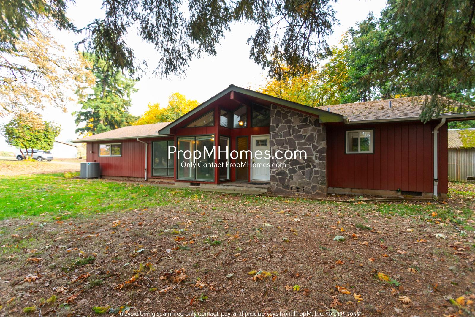 Private 20-Acre Retreat in Oregon City – Spacious 3-Bedroom Ranch Home with Scenic Views! property image