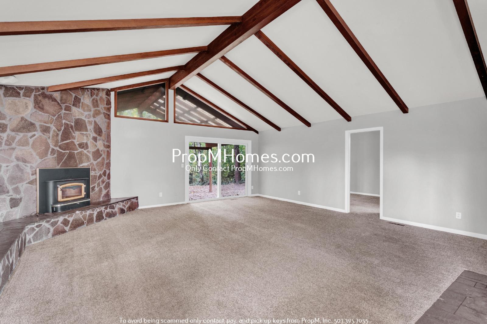 Private 20-Acre Retreat in Oregon City – Spacious 3-Bedroom Ranch Home with Scenic Views! property image