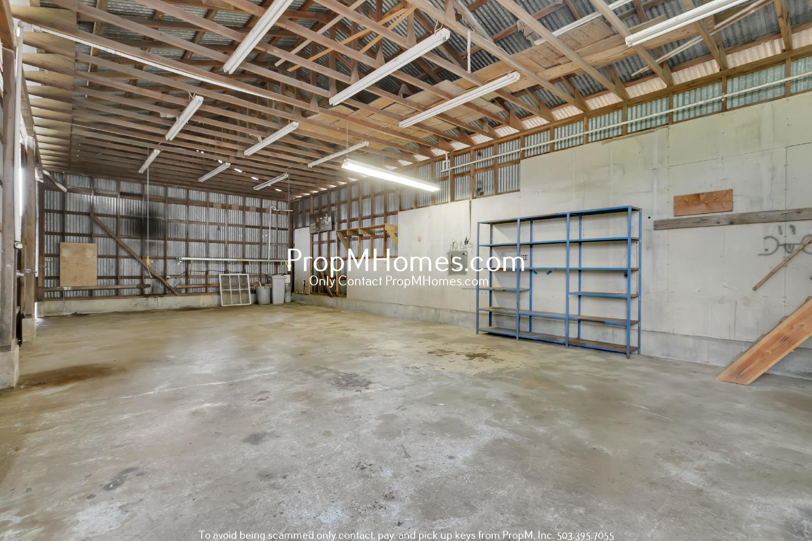 Private 20-Acre Retreat in Oregon City – Spacious 3-Bedroom Ranch Home with Scenic Views! property image