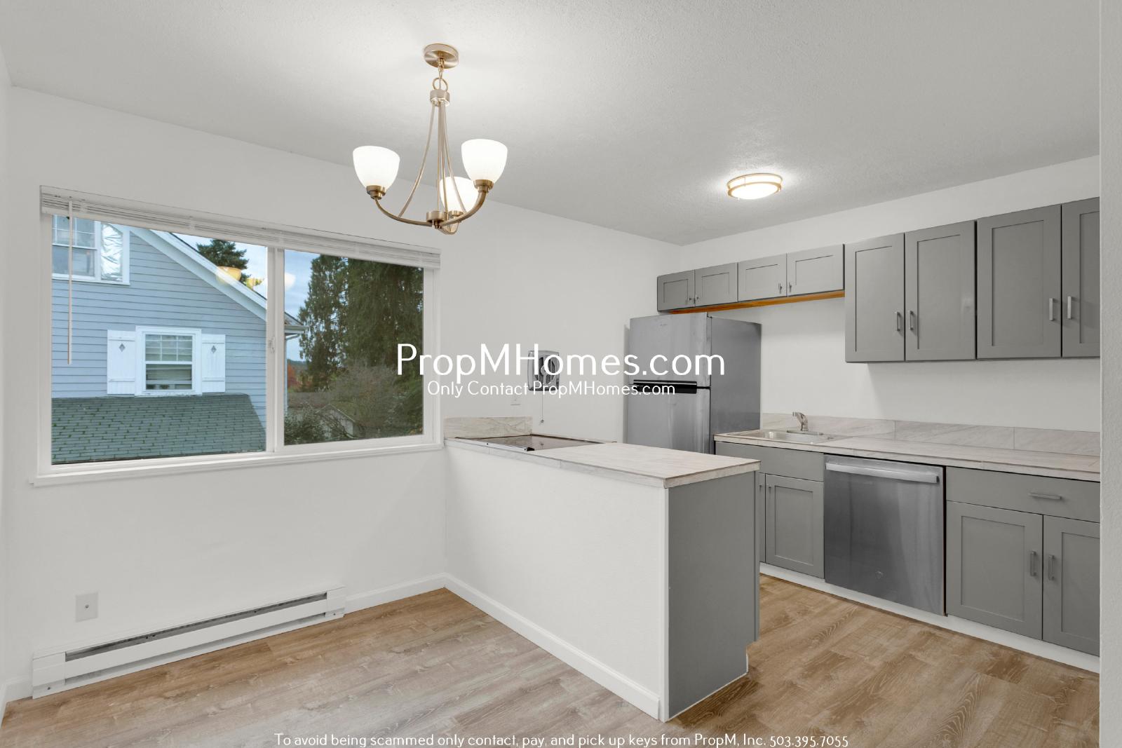 Updated 2BR in the Heart of Oregon City - NEW PHOTOS property image