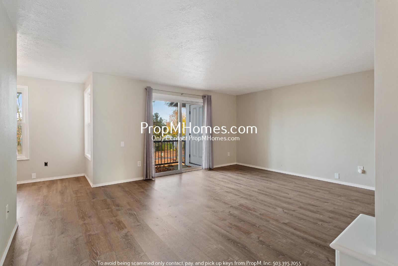 Beautiful Condo Living in the Heart of Tualatin! property image