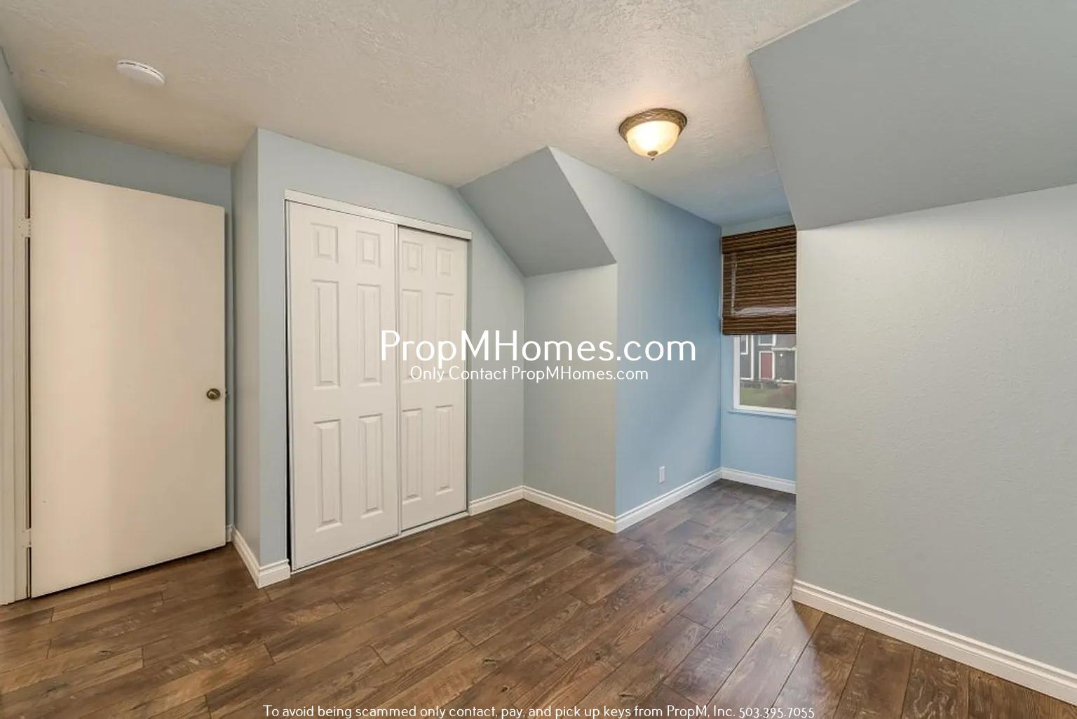 Charming Three Bedroom Home in SW Portland! property image