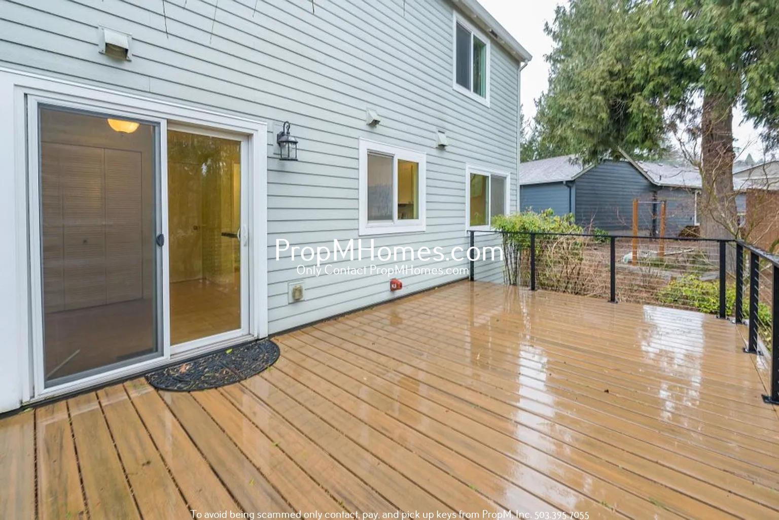 Charming Three Bedroom Home in SW Portland! property image