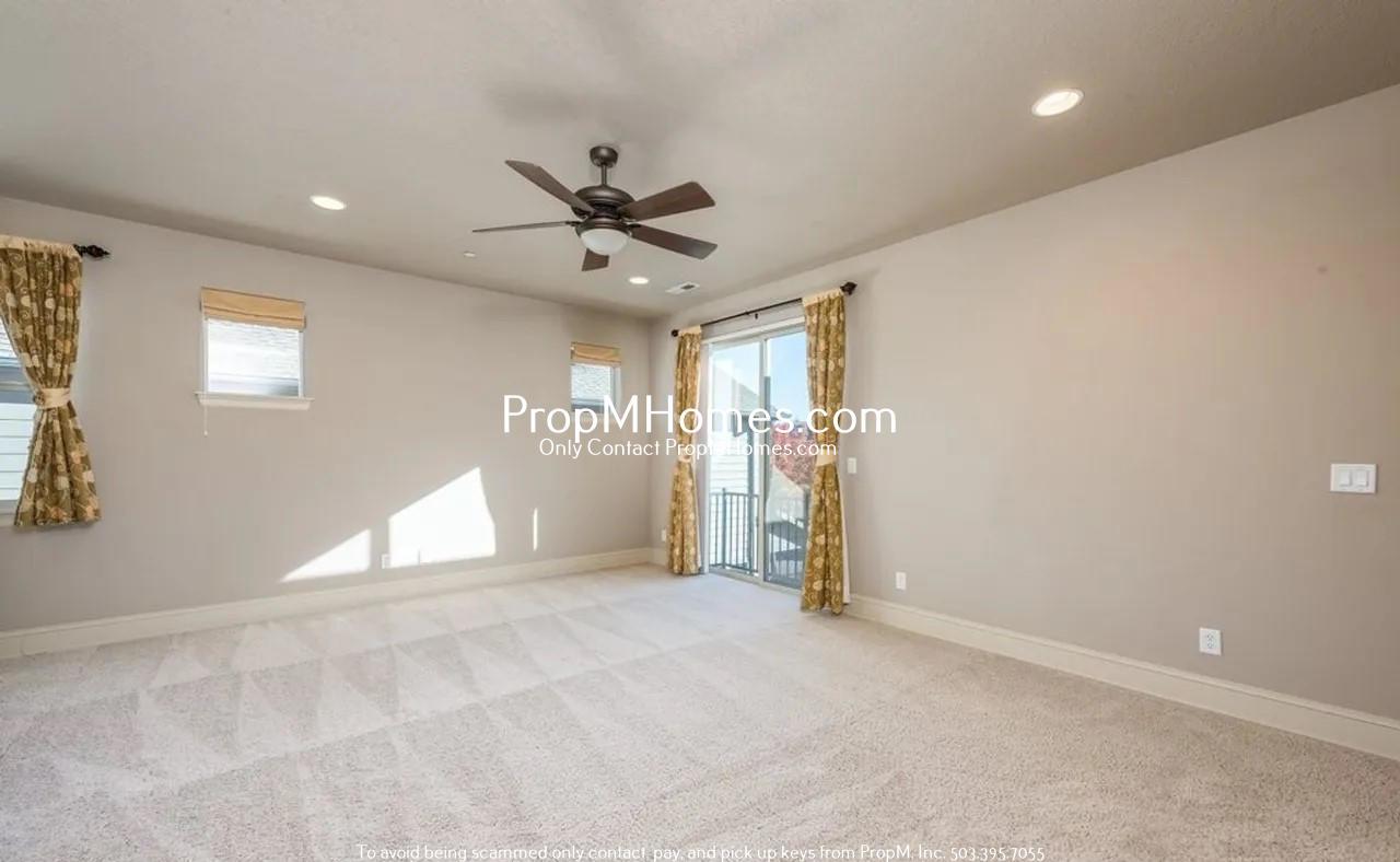 Gorgeous Three Bedroom Home in Villebois! property image