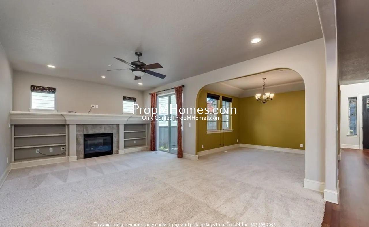 Gorgeous Three Bedroom Home in Villebois! property image