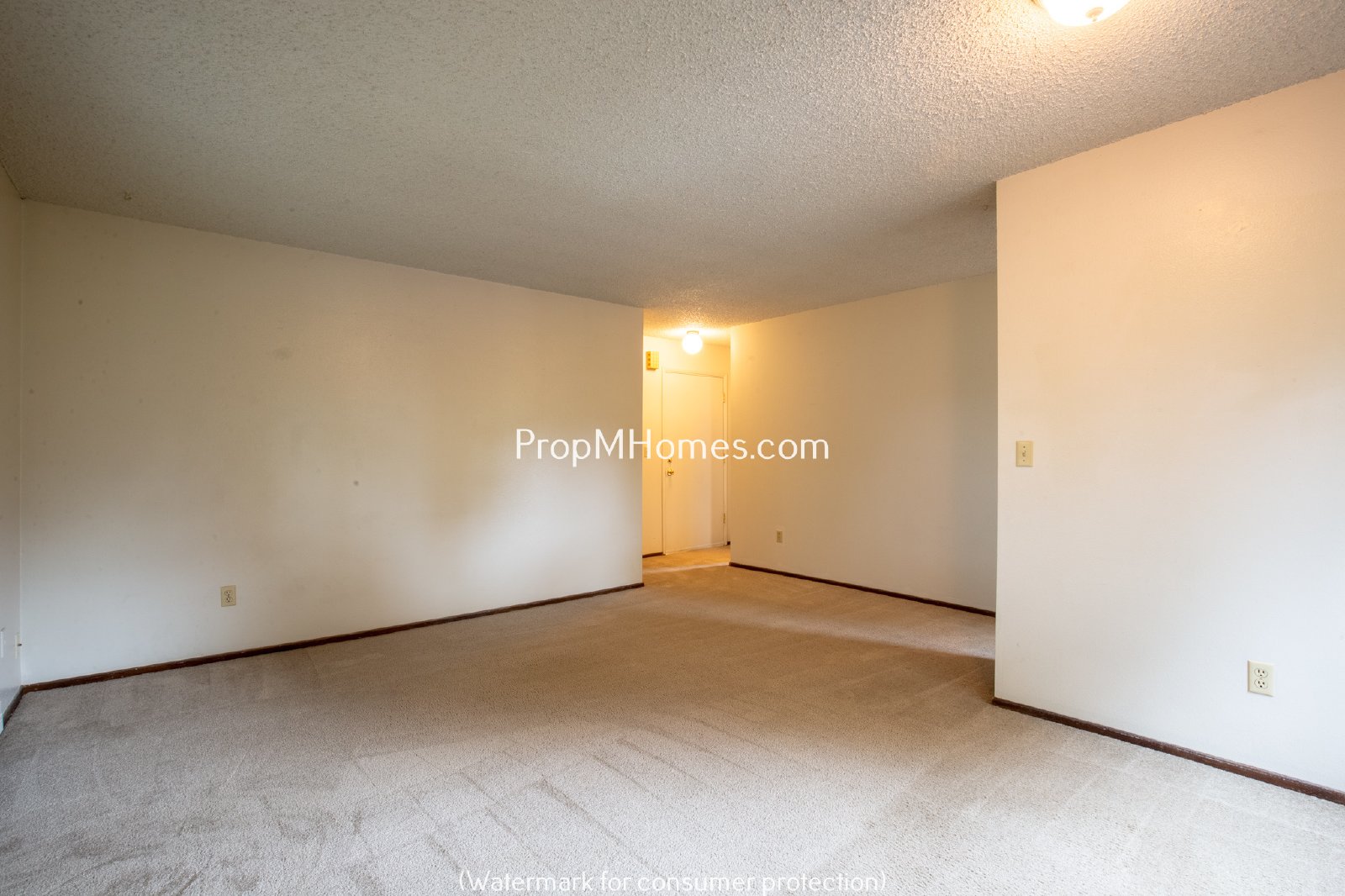 Cozy Hawthorne One Bedroom Apartment In Four-Plex property image