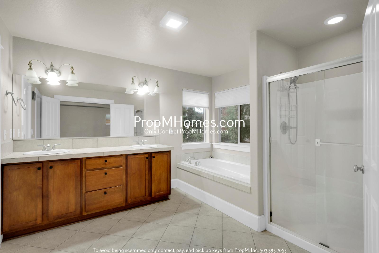 Updated Three Bedroom Gem in Bethany! property image