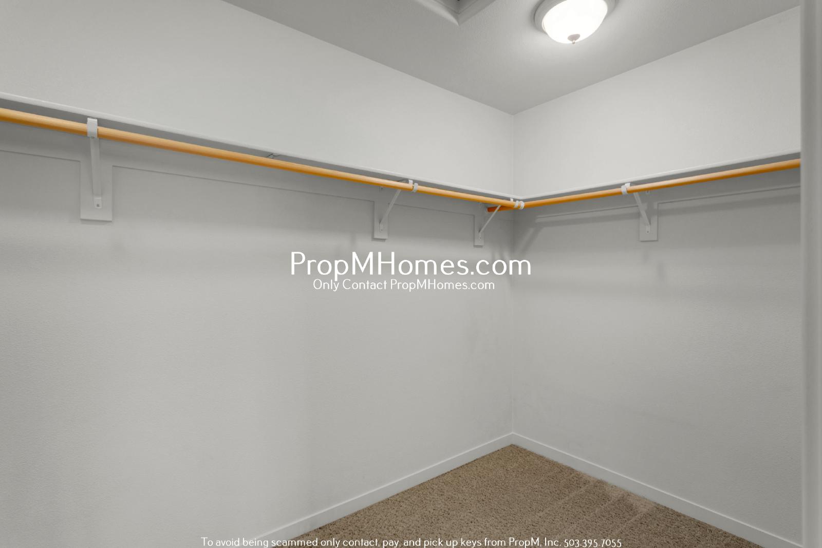 Stunning Three Bedroom Home in Villebois - $250 Gift Card Upon January Move-in! property image