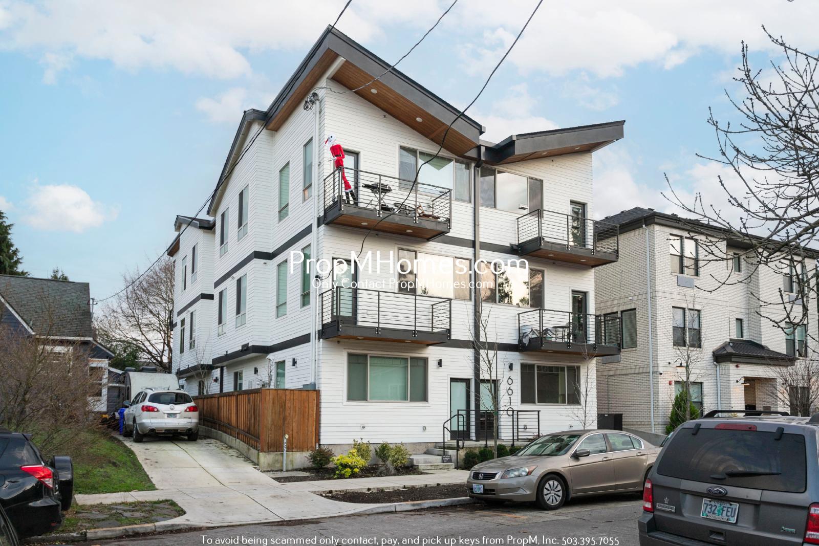 Two Bedroom Modern Oasis with Stunning Views & Designer Finishes property image