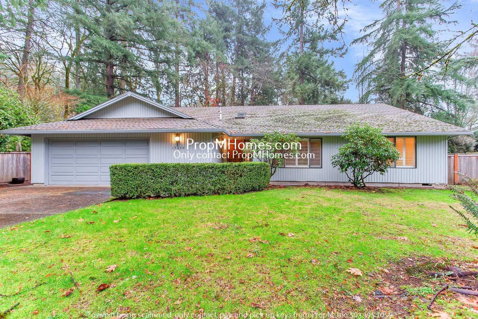 Lake Oswego Three Bedroom Ranch On 1/4 Acre! DEPOSIT SPECIAL property image