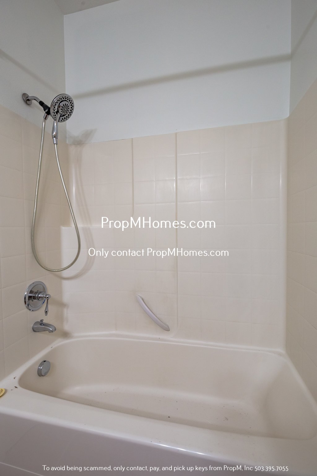 Spacious Three Bedroom Condo In Sherwood! property image