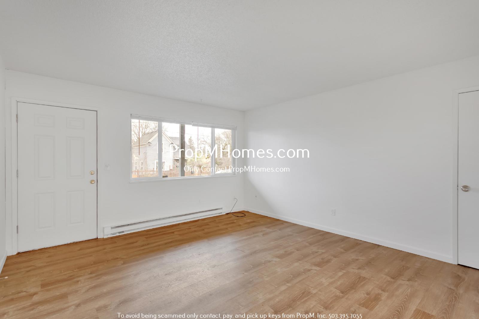 Updated Two Bedroom First Floor Unit in the Heart of Oregon City property image