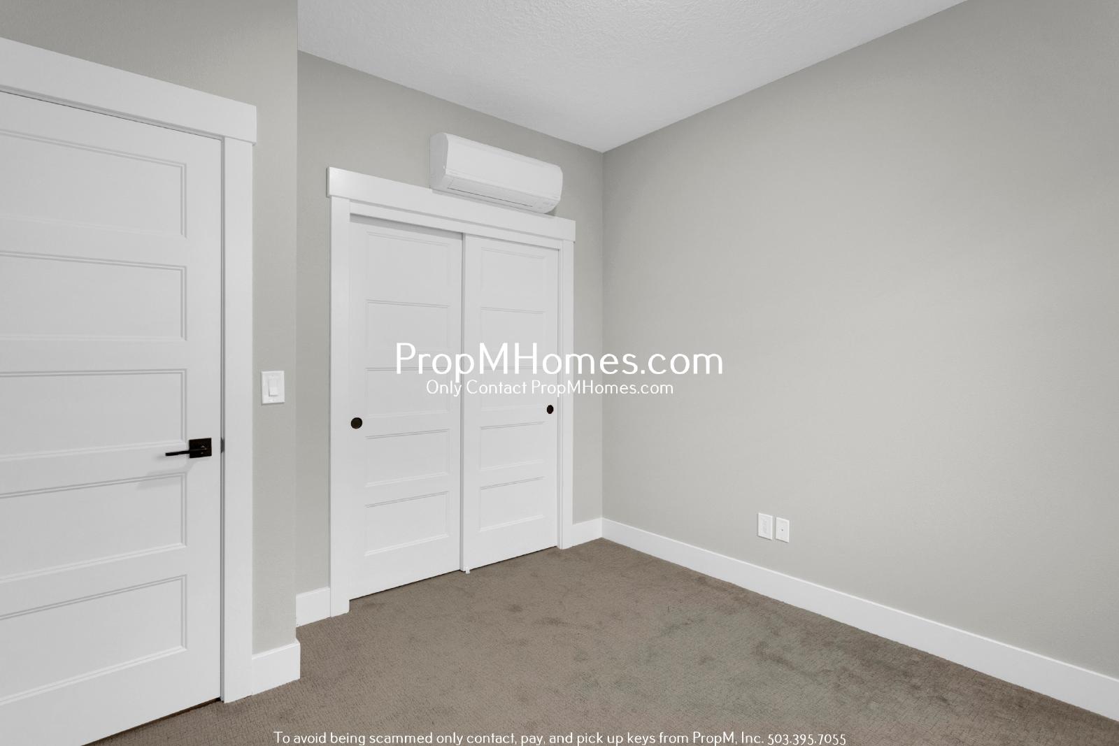 Contemporary Four Bedroom Home in Central Beaverton! property image