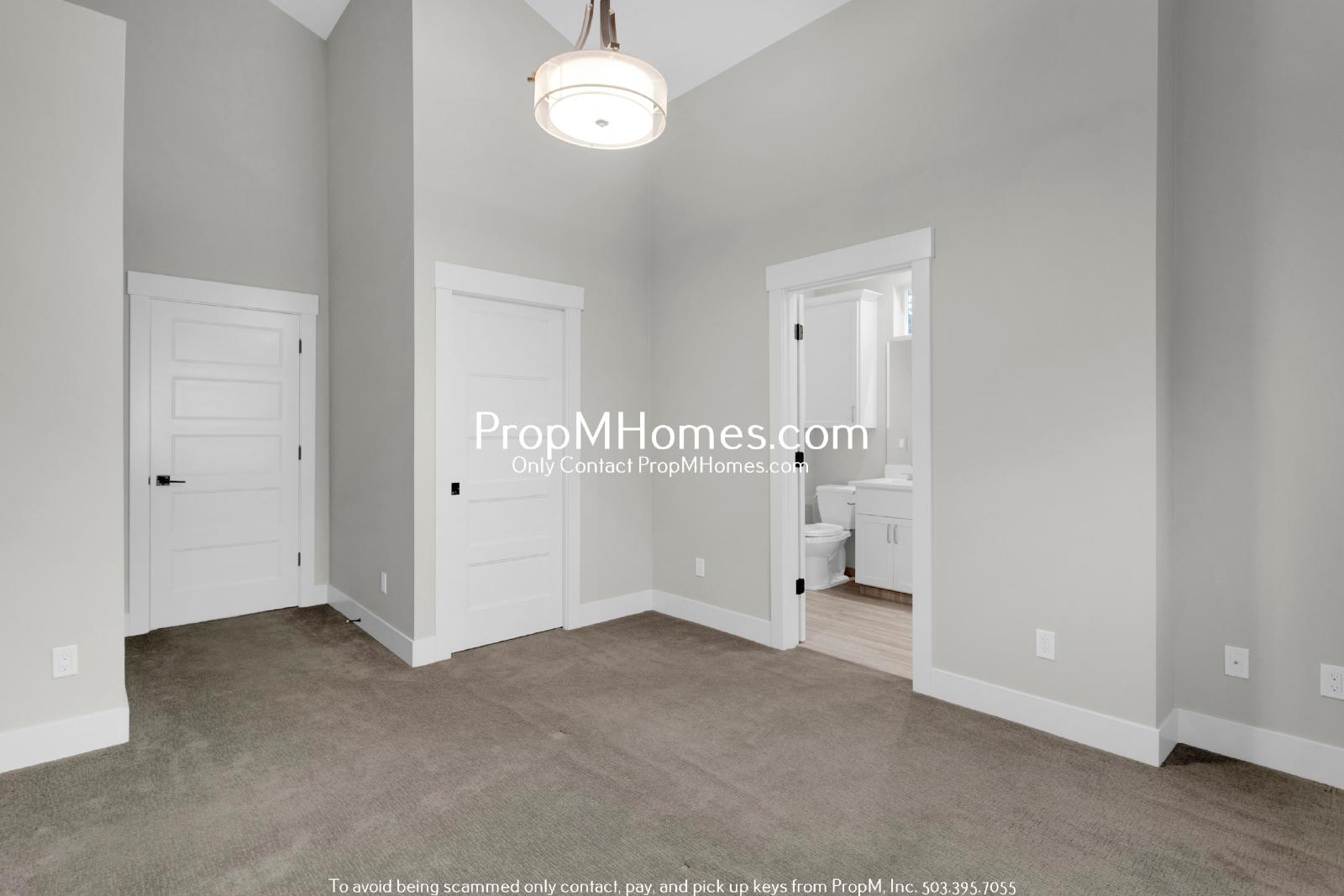 Contemporary Four Bedroom Home in Central Beaverton! property image