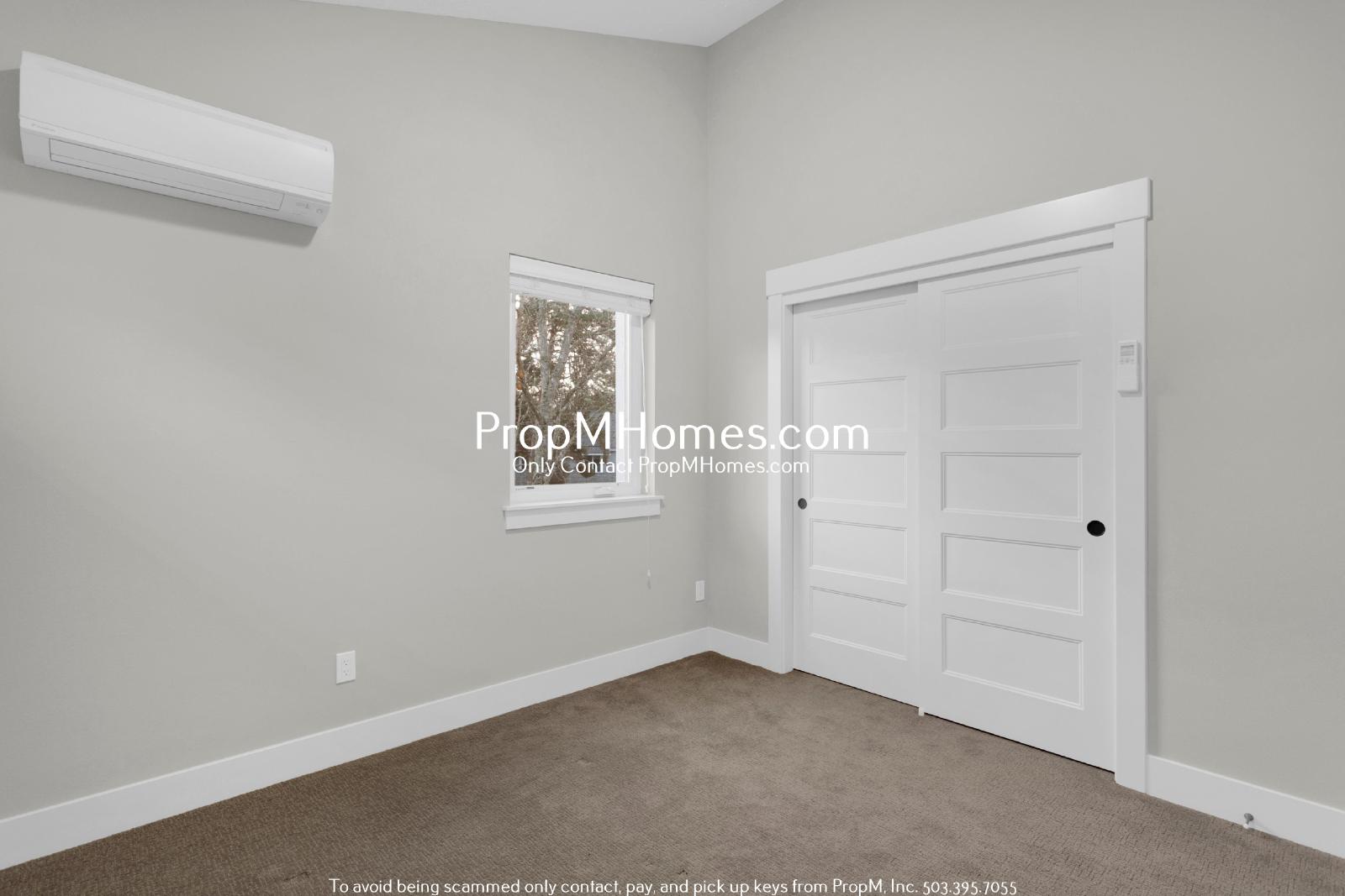 Contemporary Four Bedroom Home in Central Beaverton! property image