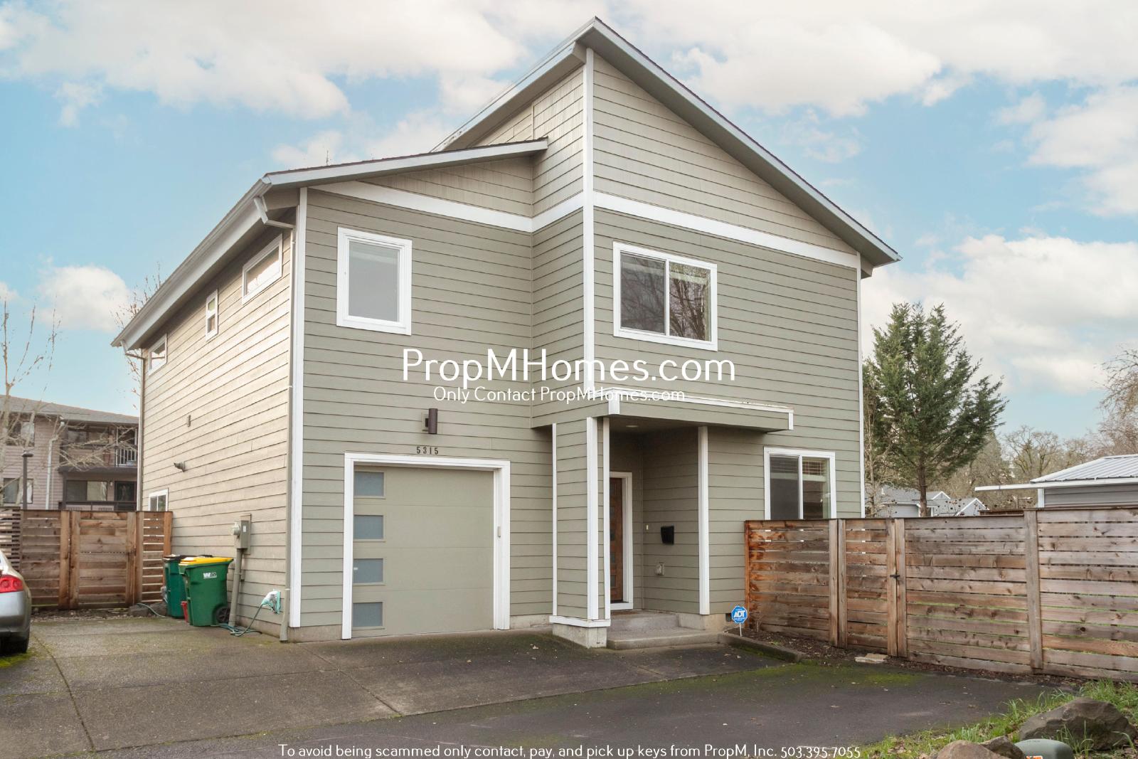 Contemporary Four Bedroom Home in Central Beaverton! property image