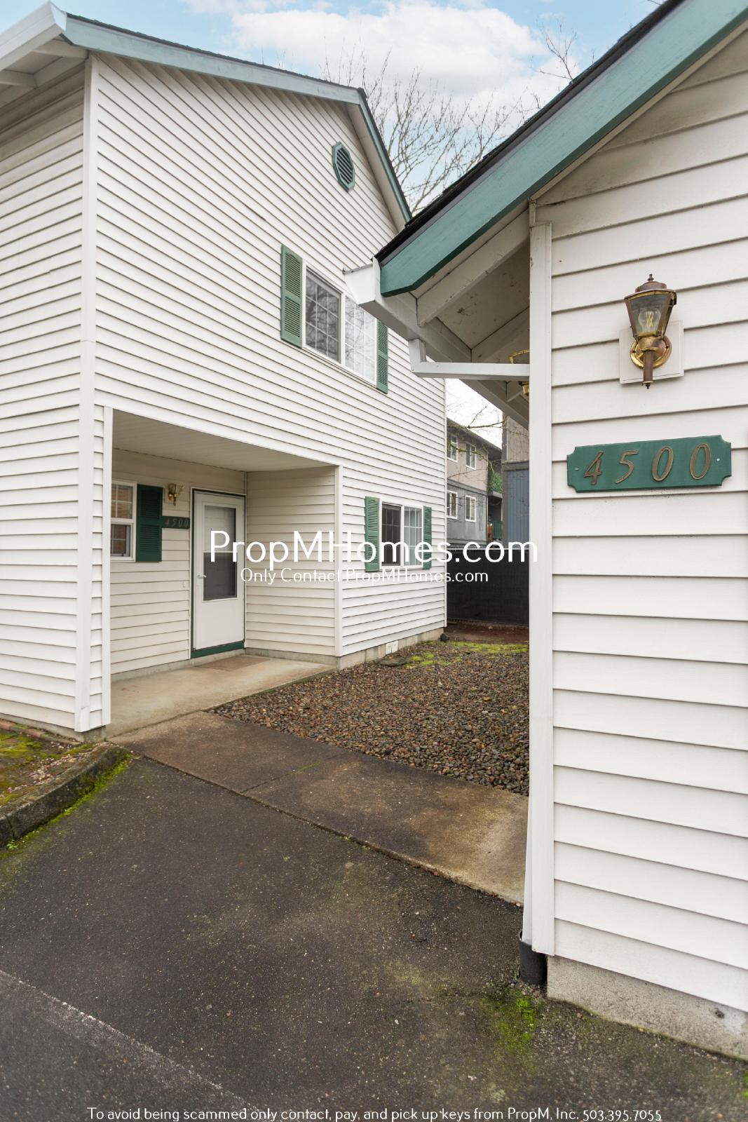 Three Bedroom Gem in Jennings Lodge - Garage Included! property image