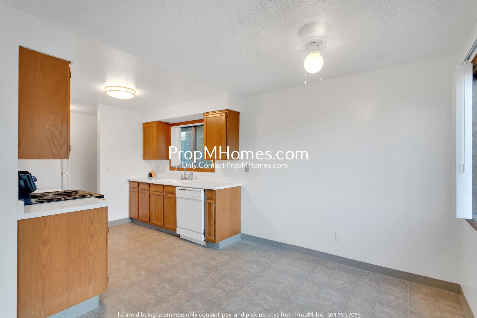 Spacious Two Bedroom Duplex in North Gresham! property image